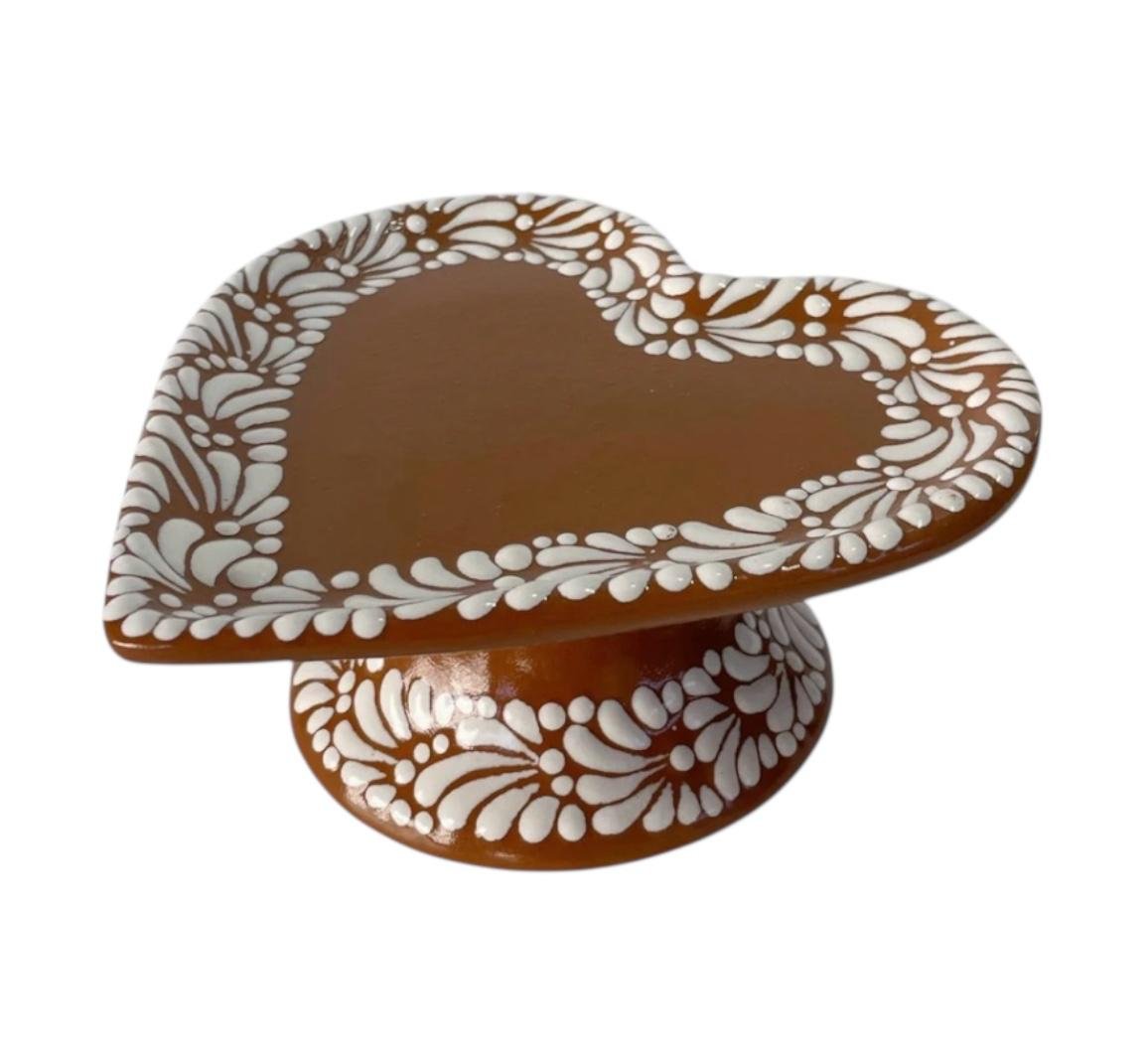 Base Para Pastel Forma De Corazon Grande Fondo Terracota Blanco Mik Centro Limpio