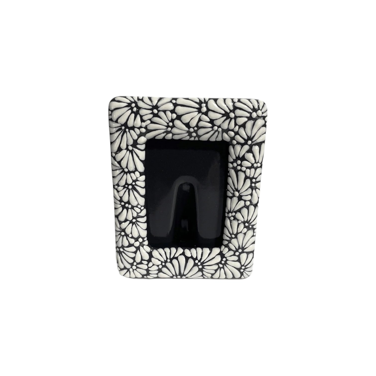 Porta Retrato Fondo Negro Con Blanco Mik