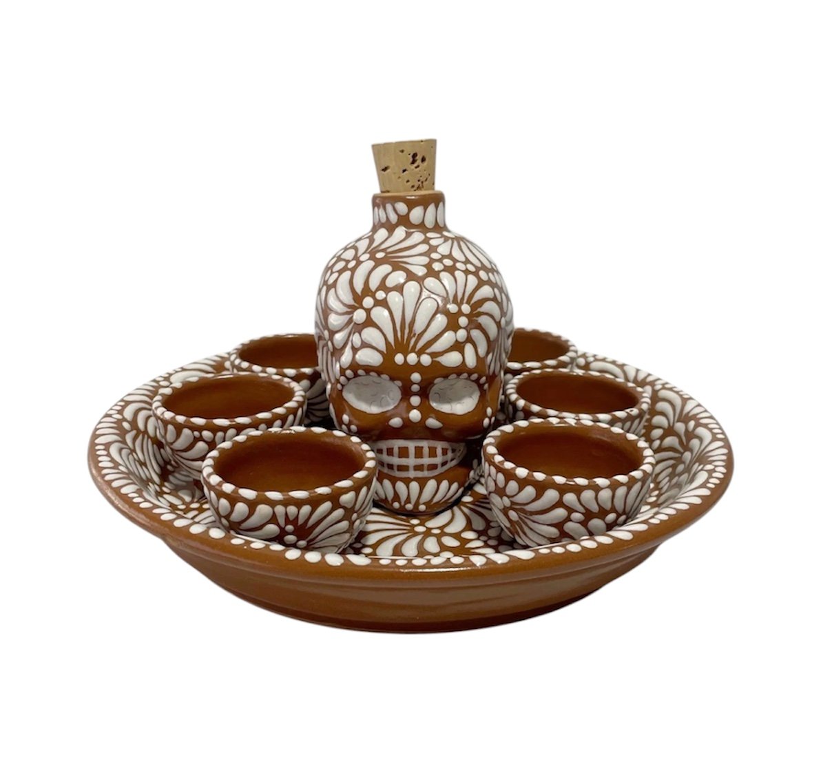 Set Licorera Forma Calavera Fondo Cafe con Blanco Mik